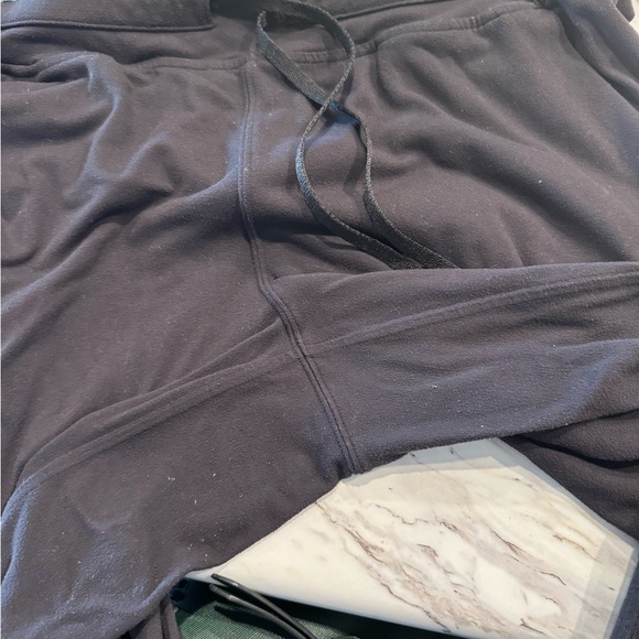 Lululemon Joggers - Ready to Rulu - Picture 5 of 5